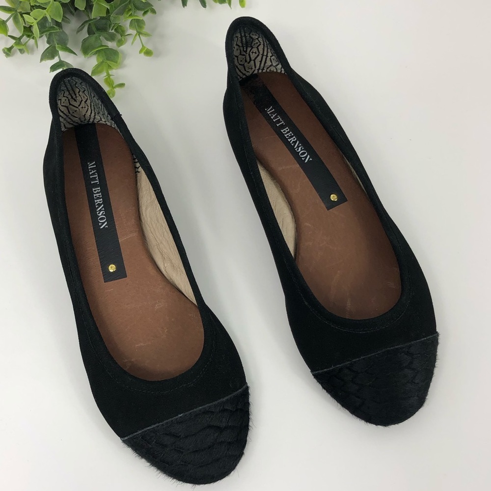 Matt Bernson Waverly Cap Toe Ballet Flats Black suede Size 7M.